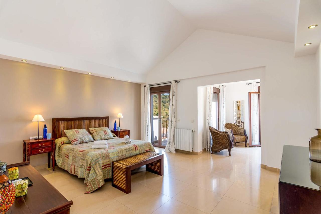 Nerja Paradise Rentals - Villa Cataleya 弗里希利亚纳 外观 照片